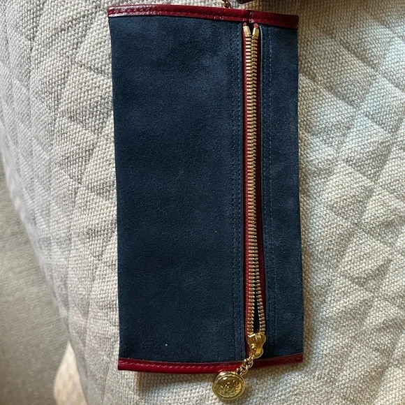 GUCCI Red Leather & Navy Suede Chain Strap Tote Bag. EUC!!!! No callouts!! - Picture 15 of 16